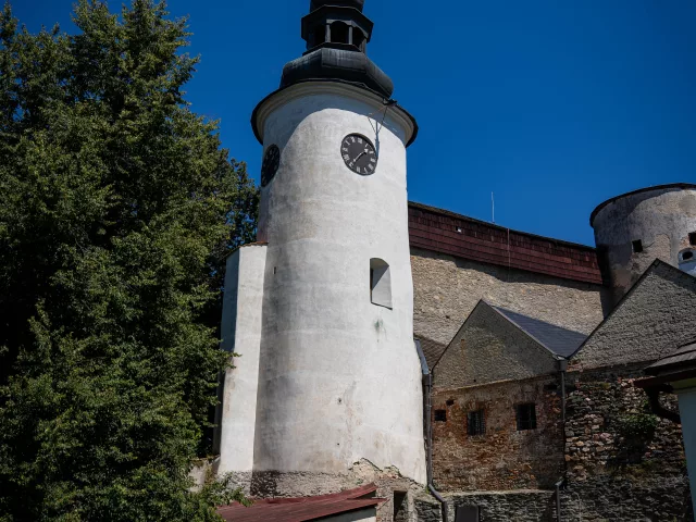 Úsov – hrad, zámek