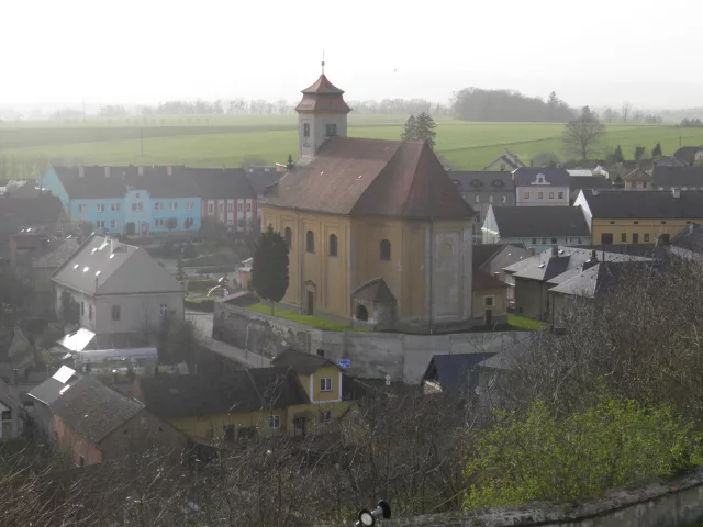 Úsov – hrad, zámek