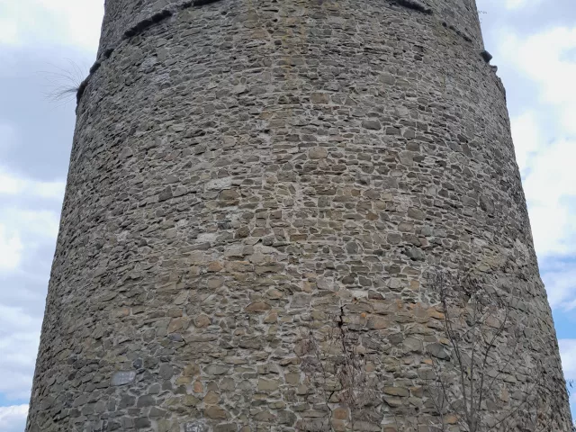 Otaslavice – hrad