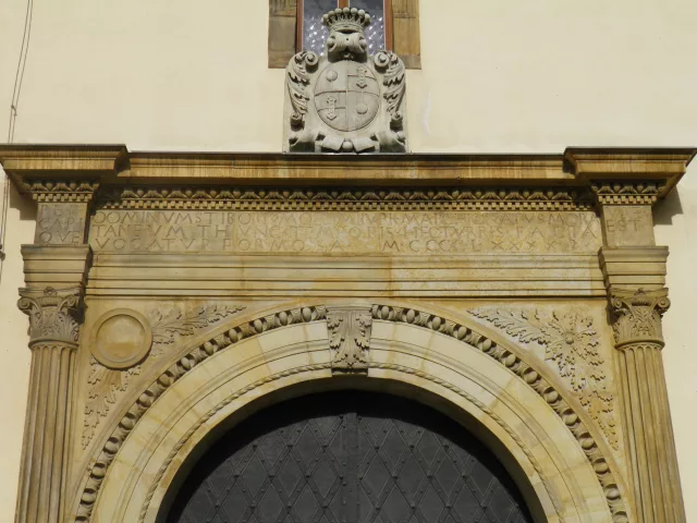 Tovačov – tvrz, zámek