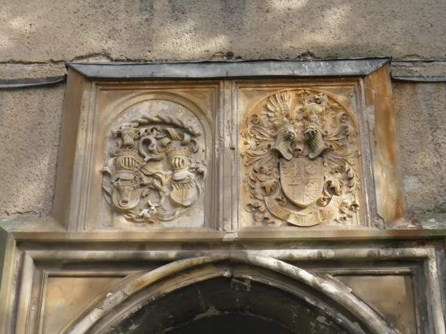Tovačov – tvrz, zámek