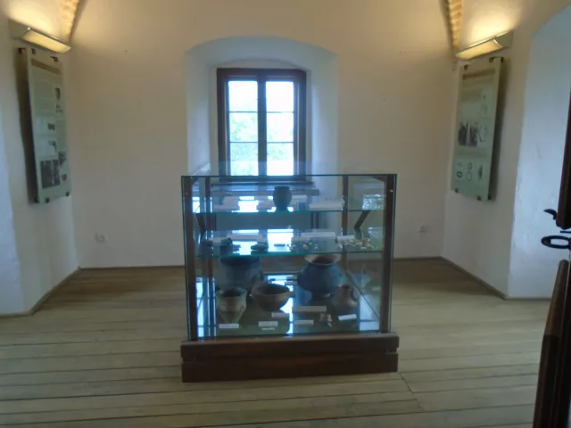 Drahanovice – tvrz