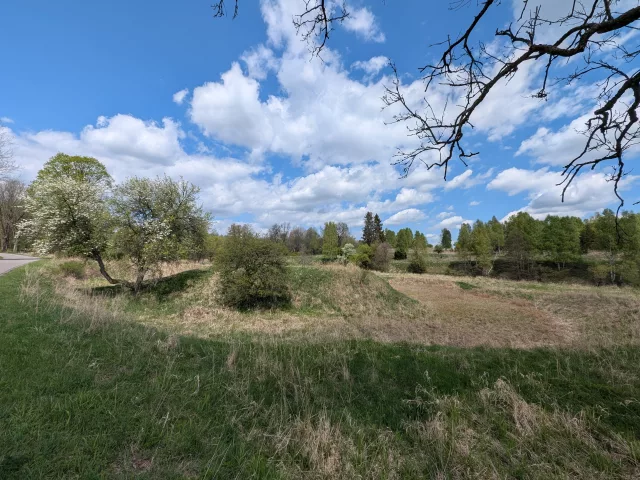 Velká Střelná – tvrz (motte)